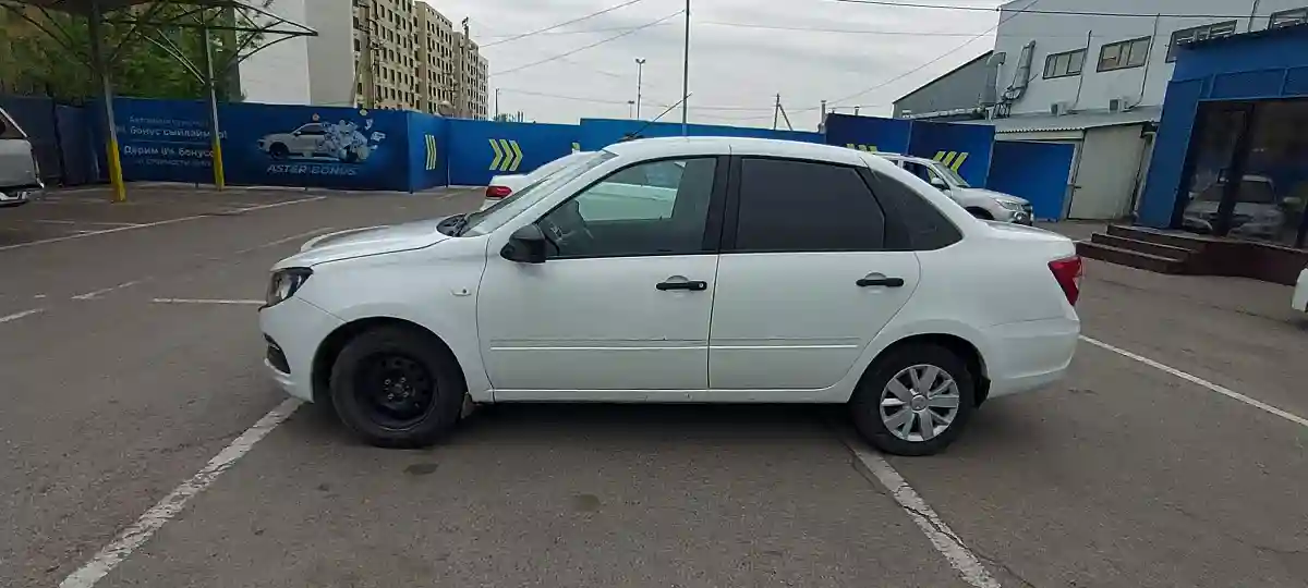LADA (ВАЗ) Granta 2021 года за 3 000 000 тг. в Алматы