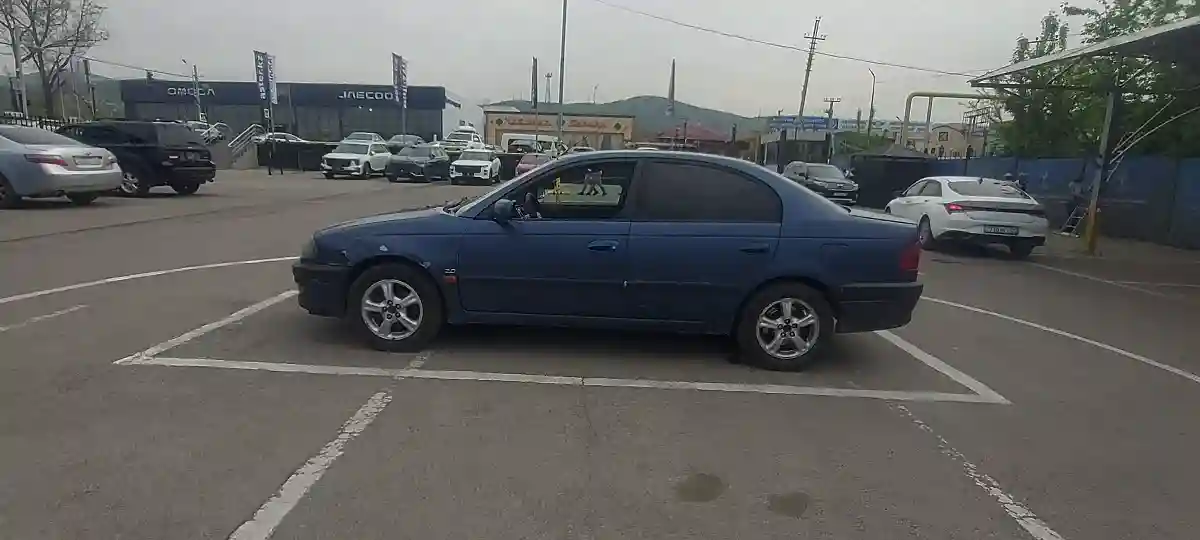 Toyota Avensis 2000 года за 2 200 000 тг. в Алматы