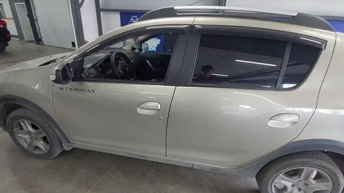 Renault Sandero 2021 года за 7 200 000 тг. в Астана