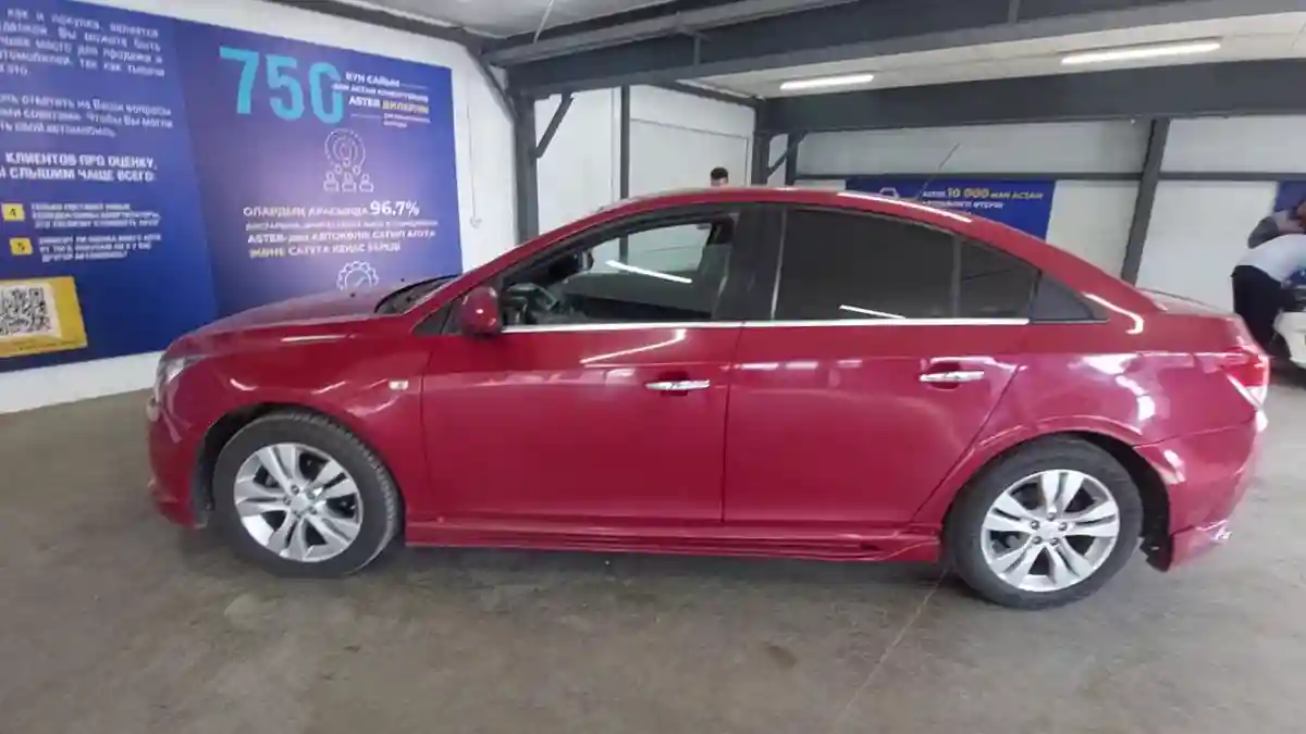 Chevrolet Cruze 2013 года за 4 900 000 тг. в Астана