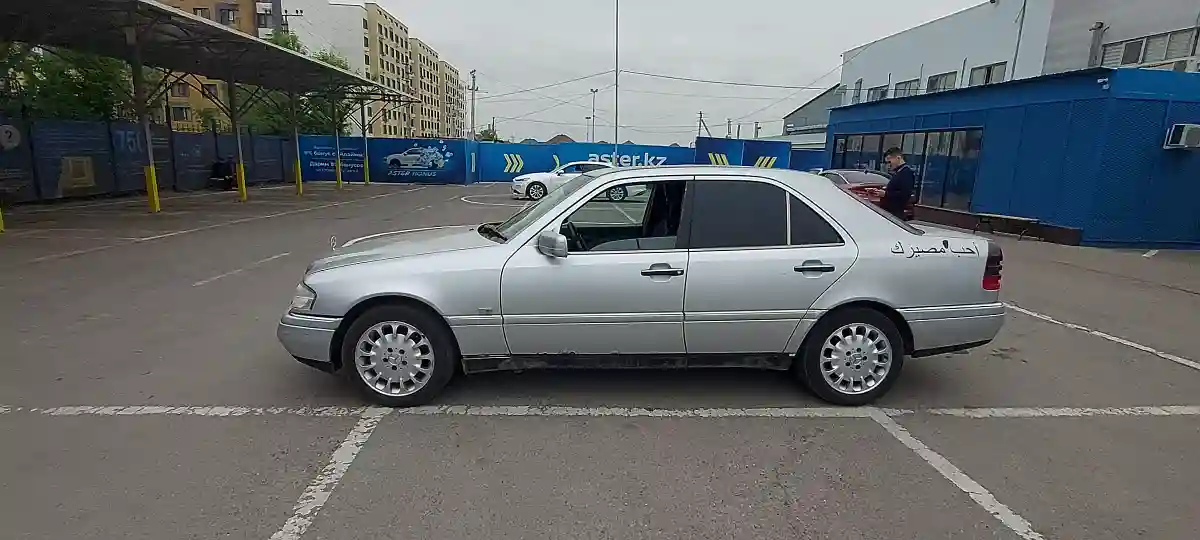 Mercedes-Benz C-Класс 1995 года за 2 000 000 тг. в Алматы