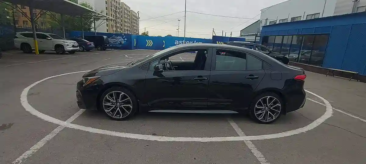 Toyota Corolla 2021 года за 9 000 000 тг. в Алматы
