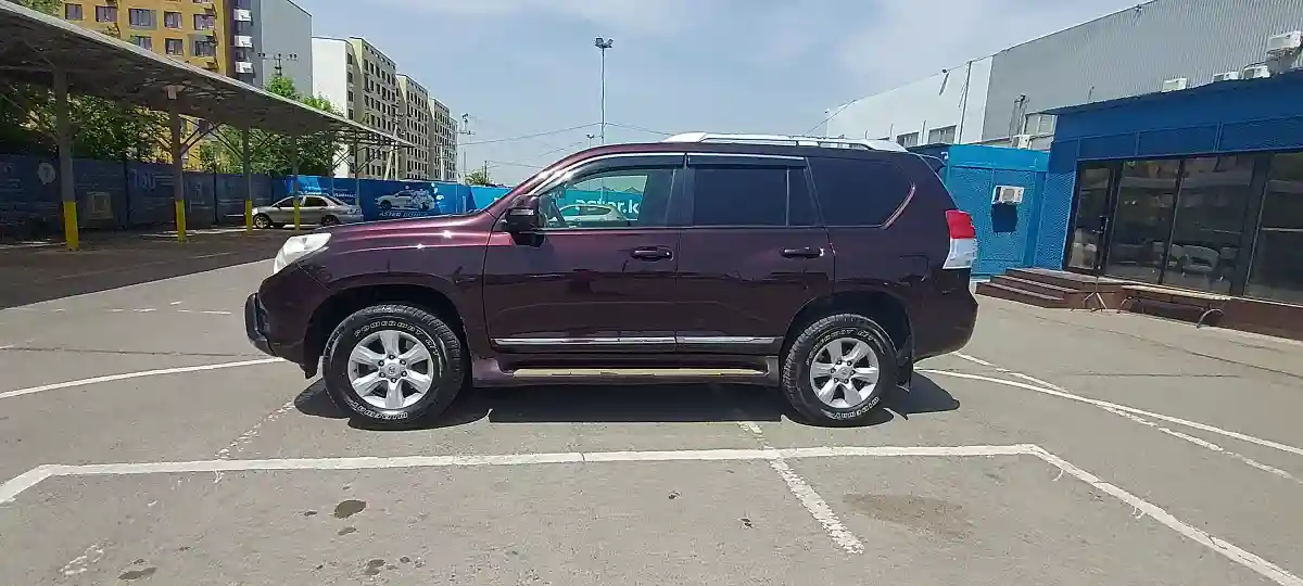Toyota Land Cruiser Prado 2012 года за 17 000 000 тг. в Алматы