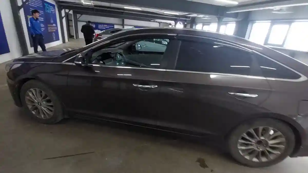 Hyundai Sonata 2014 года за 8 500 000 тг. в Астана