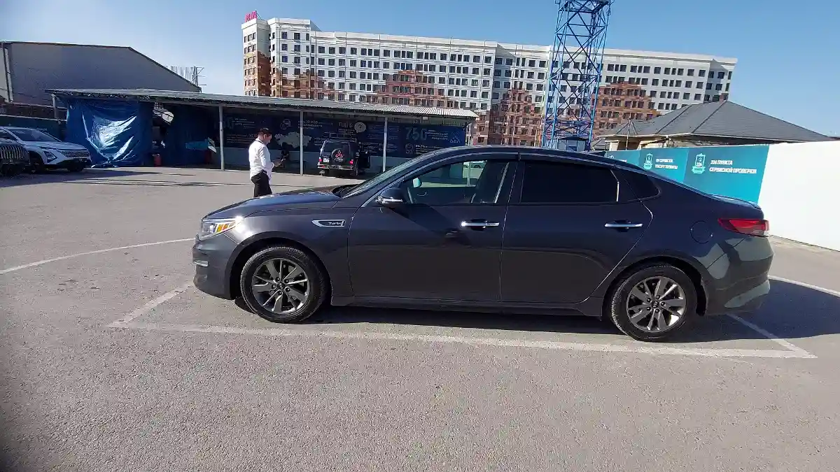 Kia Optima 2016 года за 8 500 000 тг. в Шымкент