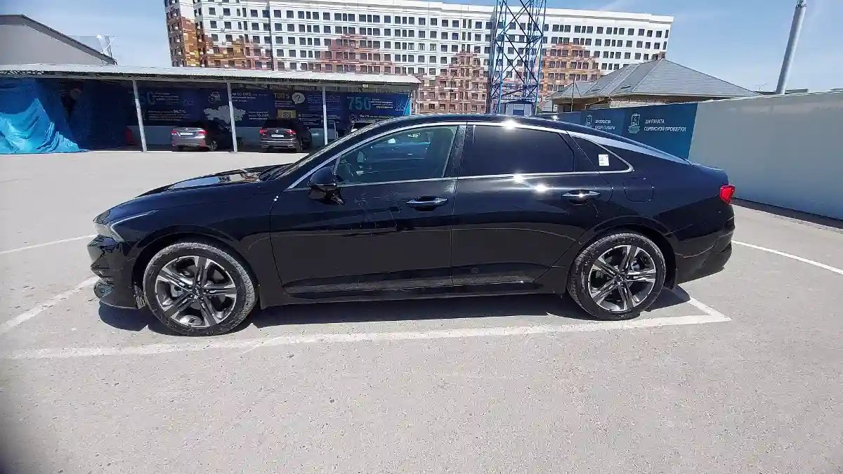 Kia K5 2023 года за 16 000 000 тг. в Шымкент