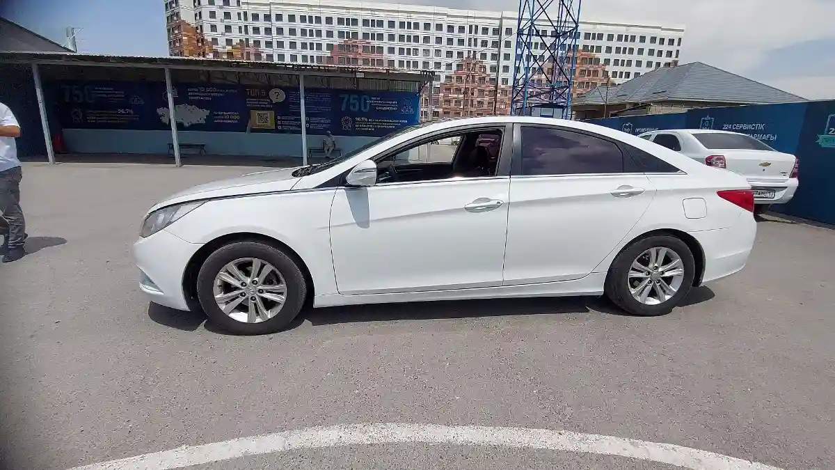 Hyundai Sonata 2013 года за 6 500 000 тг. в Шымкент