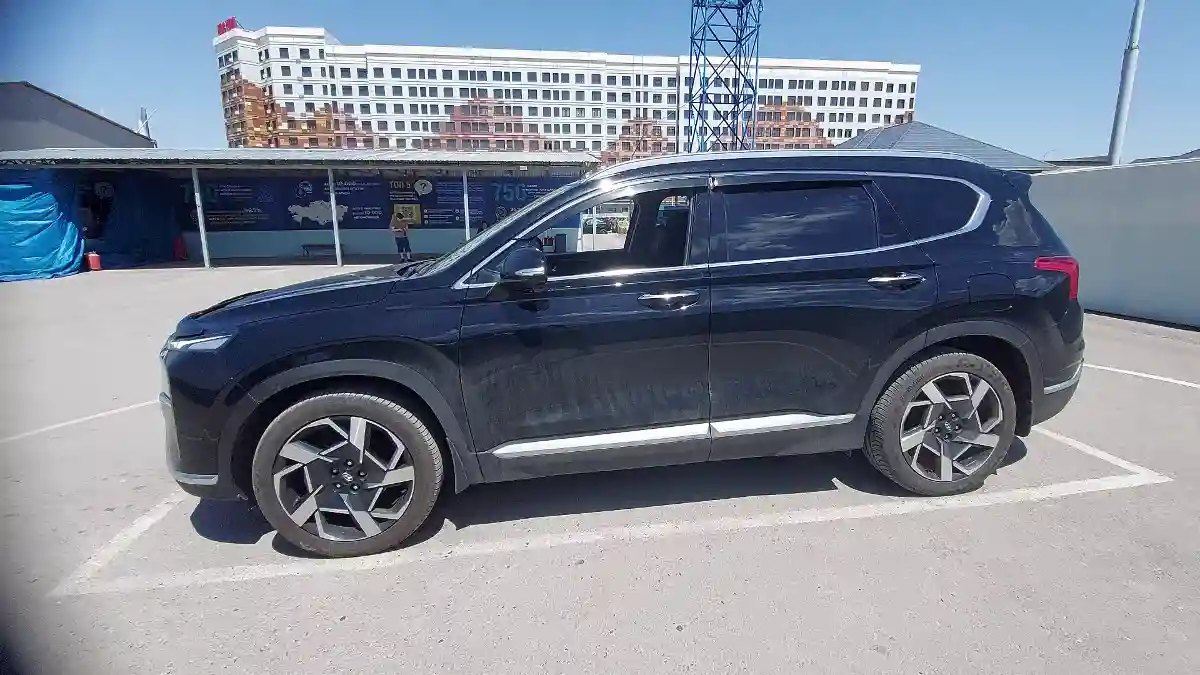 Hyundai Santa Fe 2023 года за 20 000 000 тг. в Шымкент