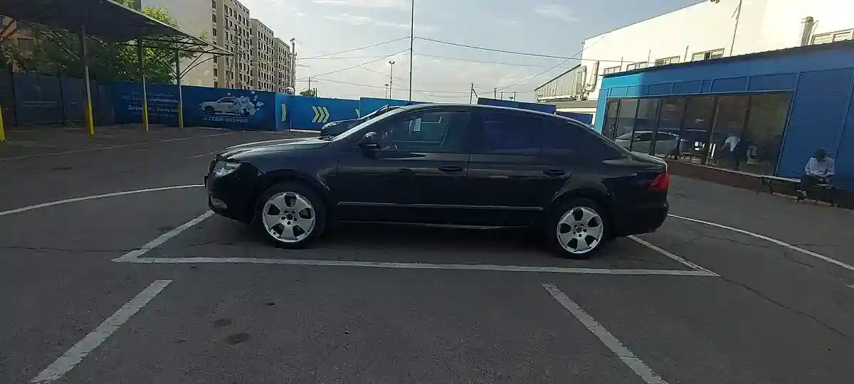 Skoda Superb 2011 года за 4 500 000 тг. в Алматы