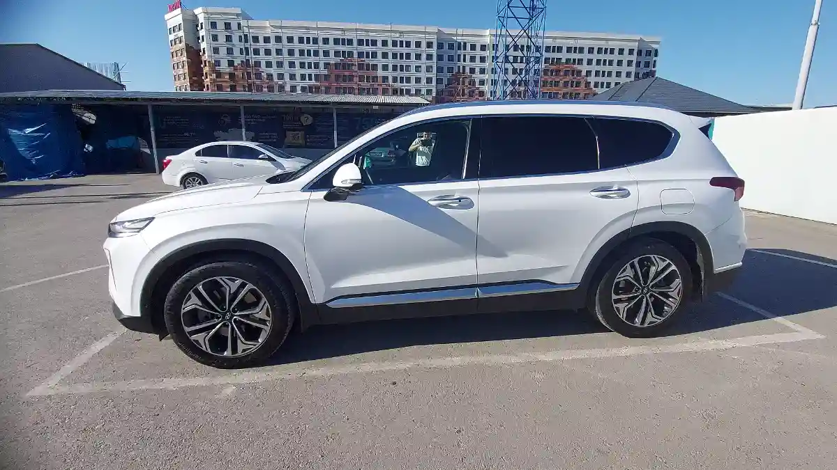 Hyundai Santa Fe 2020 года за 17 500 000 тг. в Шымкент