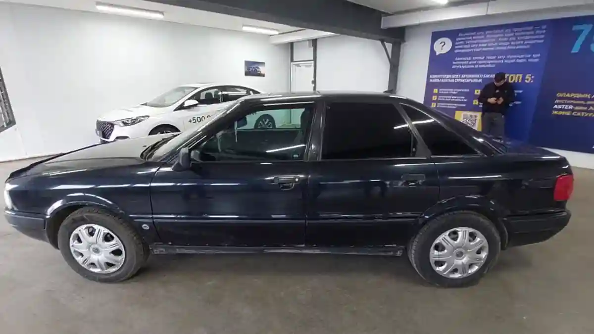 Audi 80 1994 года за 1 800 000 тг. в Астана