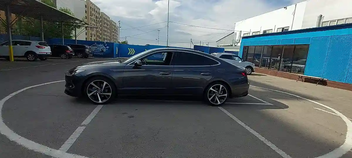 Hyundai Sonata 2020 года за 11 500 000 тг. в Алматы