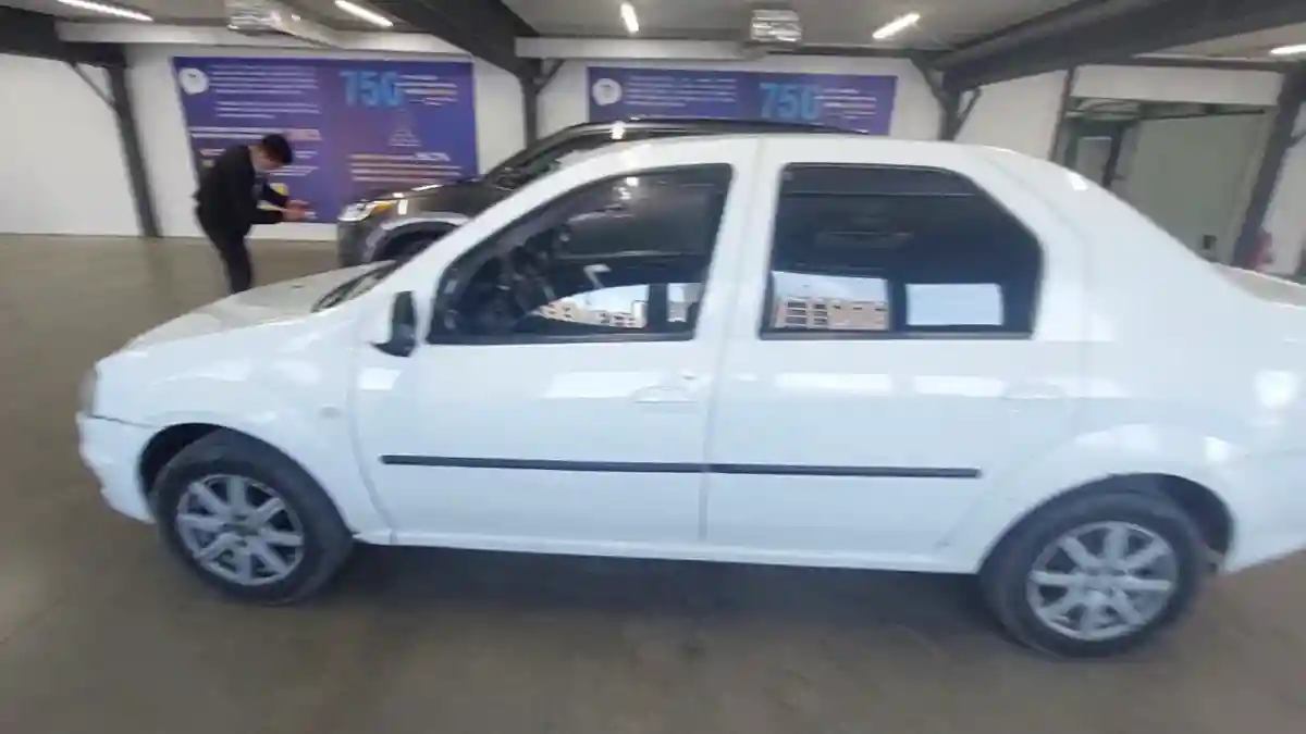 Renault Logan 2014 года за 2 750 000 тг. в Астана