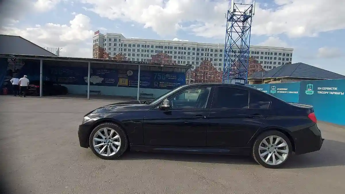 BMW 3 серии 2012 года за 8 000 000 тг. в Шымкент