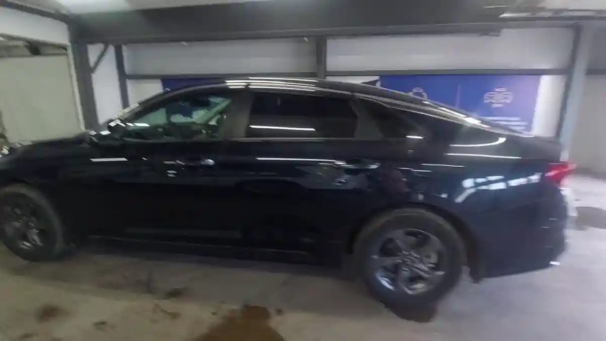 Kia K5 2021 года за 12 000 000 тг. в Астана