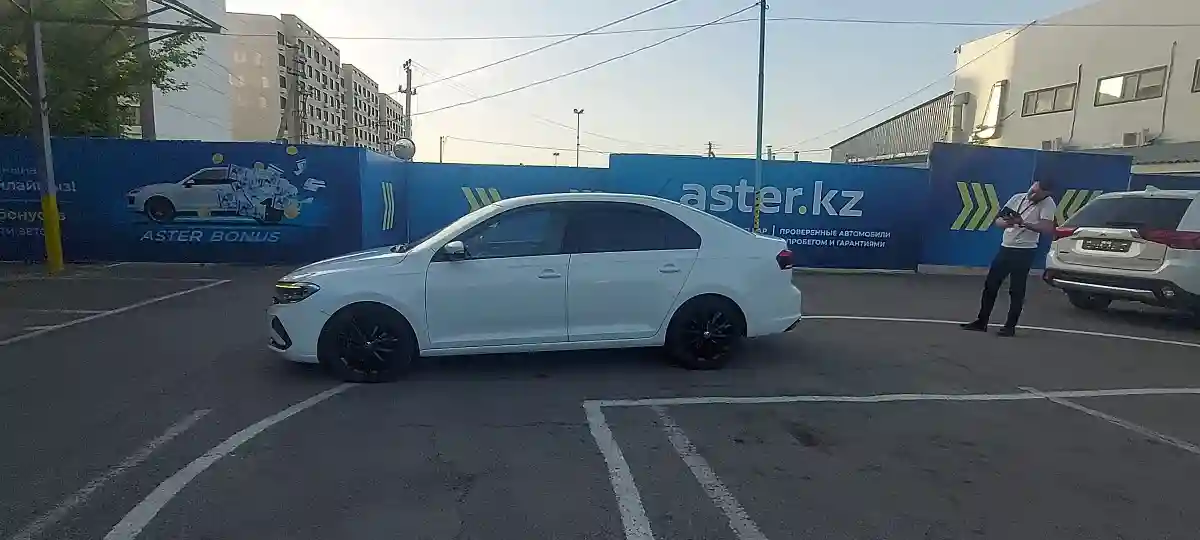 Volkswagen Polo 2020 года за 8 000 000 тг. в Алматы
