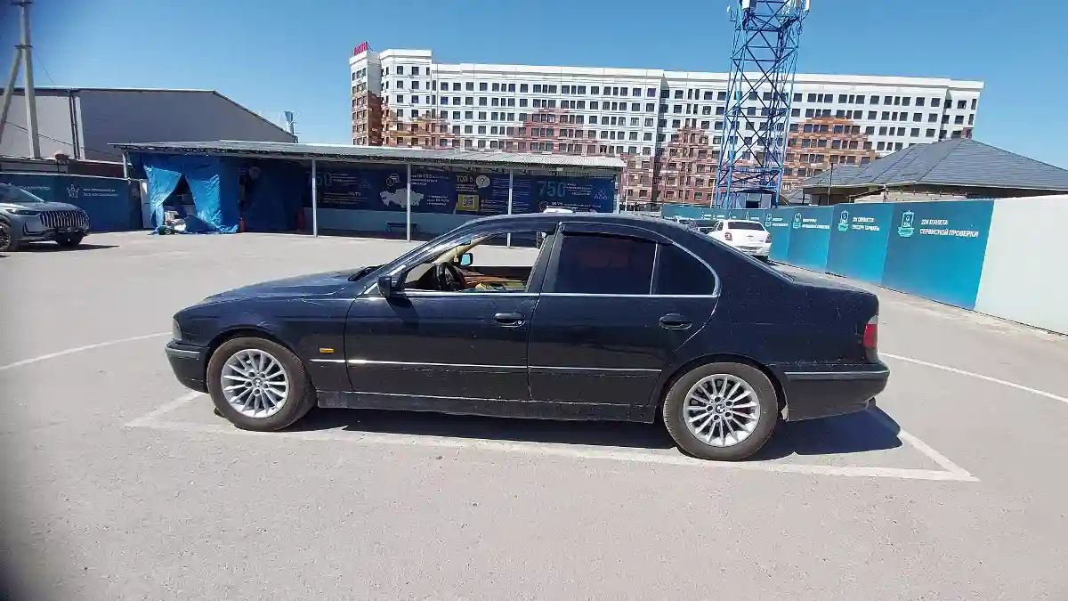 BMW 5 серии 1998 года за 3 000 000 тг. в Шымкент