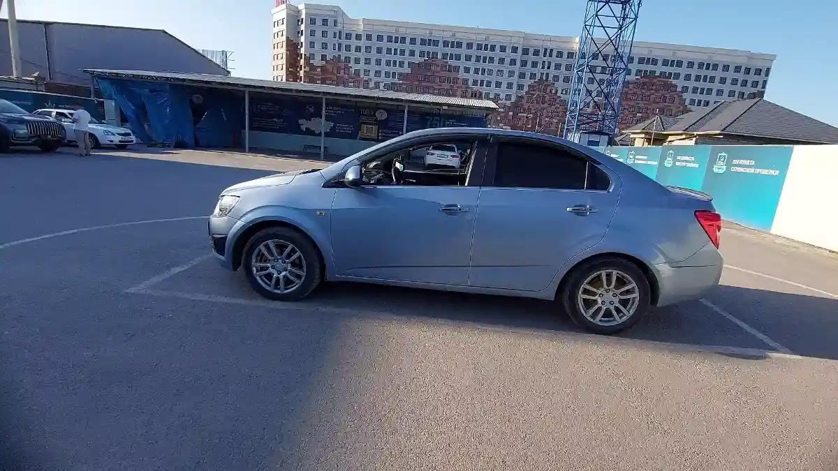 Chevrolet Aveo 2013 года за 3 700 000 тг. в Шымкент