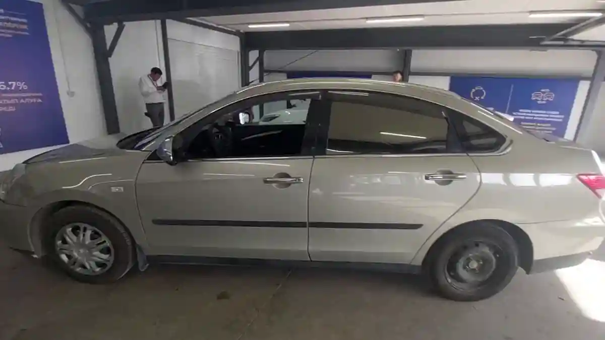 Nissan Almera 2013 года за 4 000 000 тг. в Астана