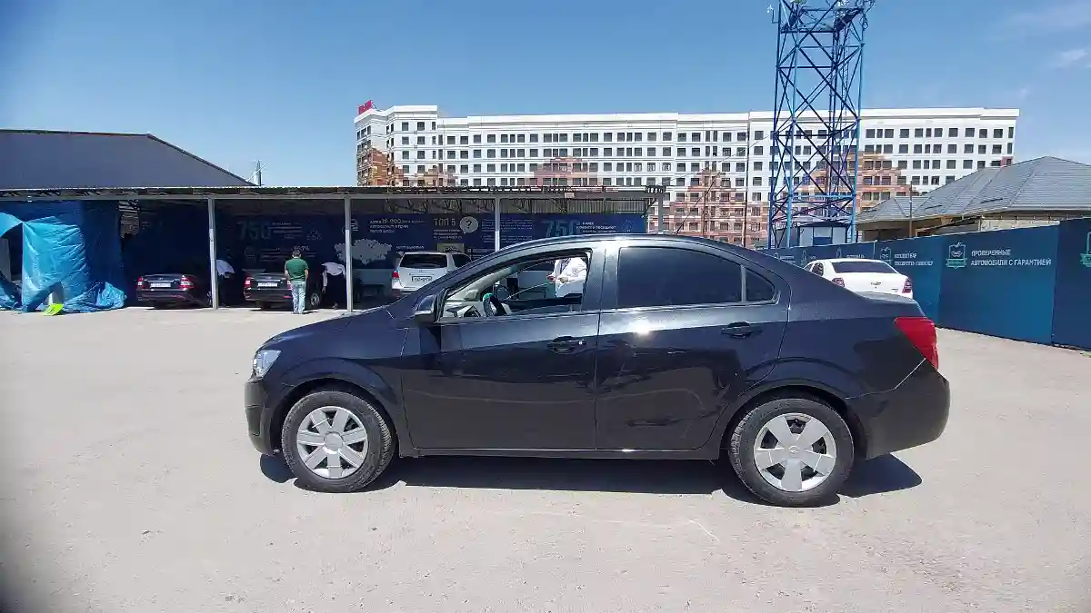 Chevrolet Aveo 2014 года за 4 900 000 тг. в Шымкент
