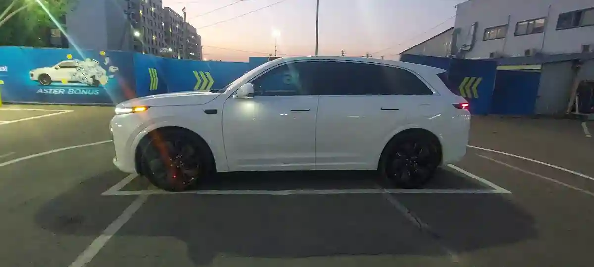 LiXiang L7 2024 года за 27 000 000 тг. в Алматы