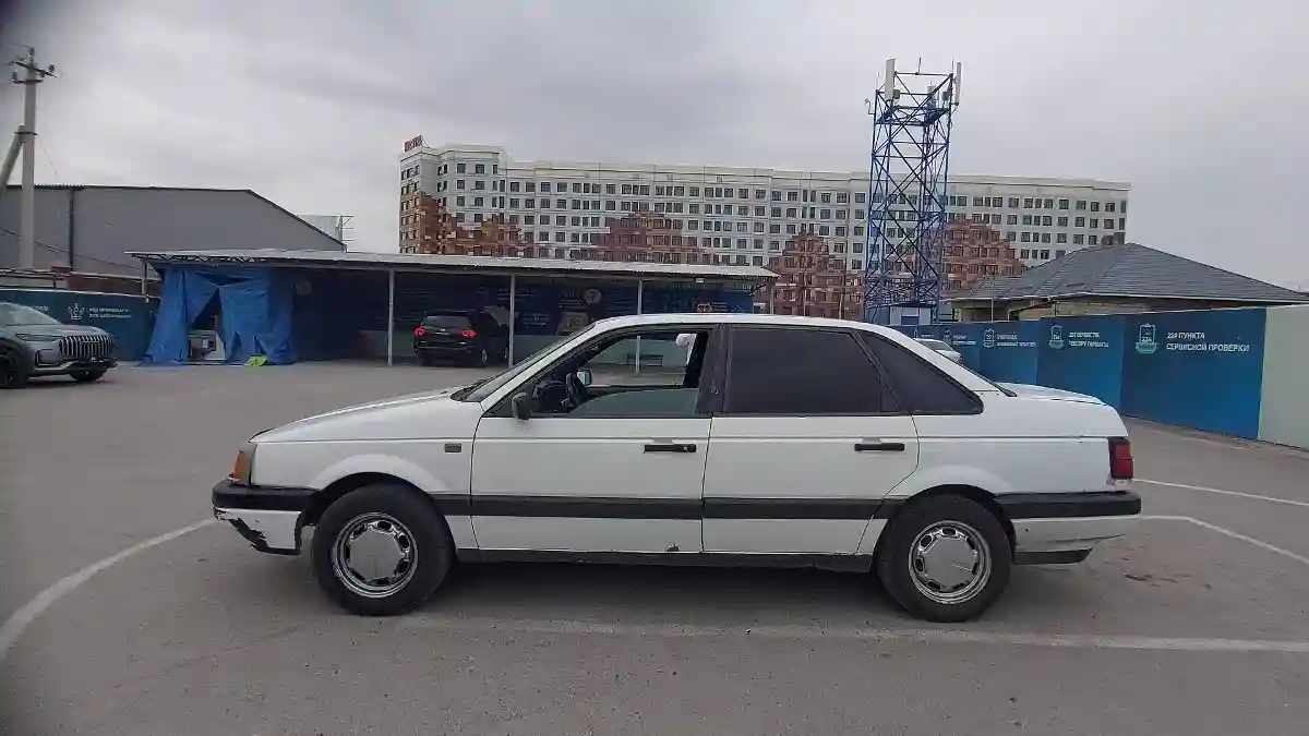 Volkswagen Passat 1992 года за 500 000 тг. в Шымкент