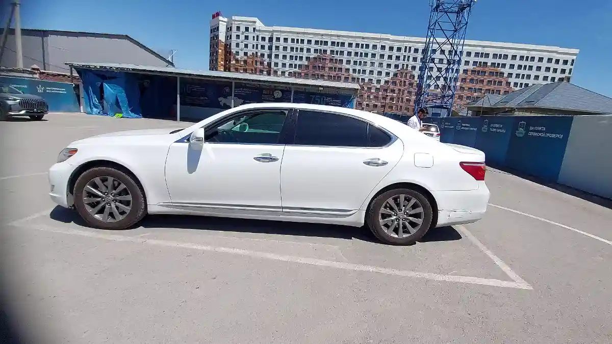 Lexus LS 2011 года за 11 000 000 тг. в Шымкент