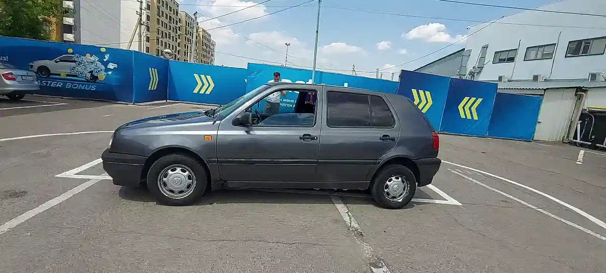 Volkswagen Golf 1992 года за 1 000 000 тг. в Алматы