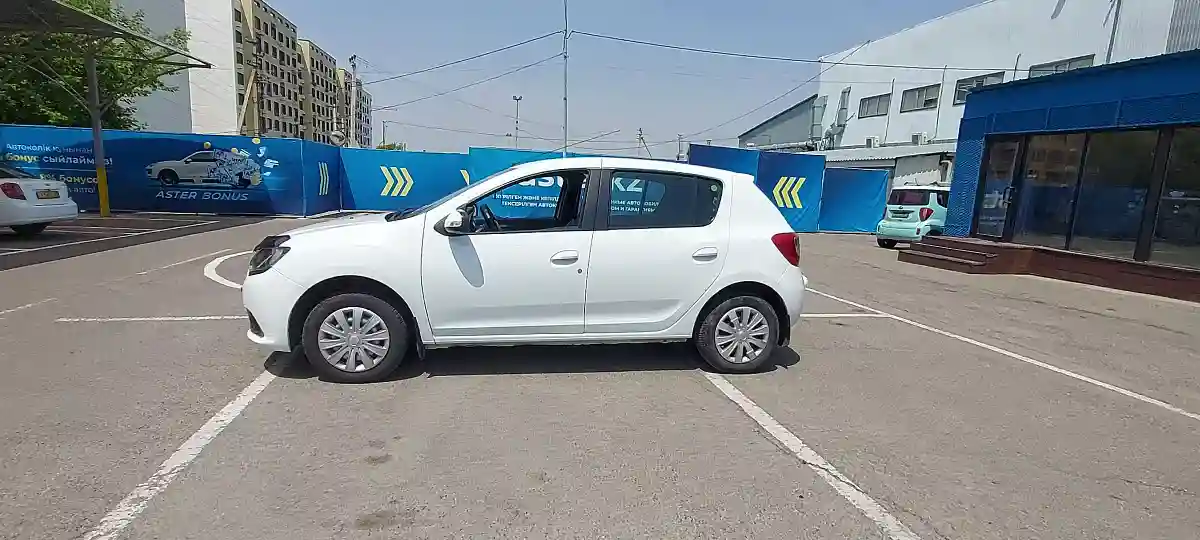 Renault Sandero 2014 года за 3 200 000 тг. в Алматы