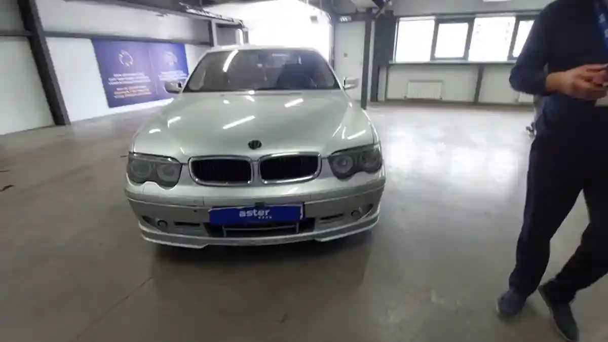 BMW 7 серии 2004 года за 7 000 000 тг. в Астана