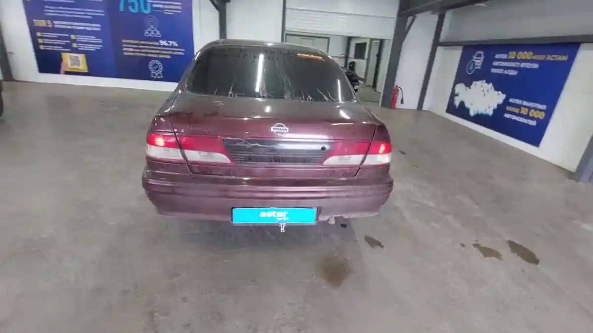 Nissan Maxima 1998 года за 2 500 000 тг. в Астана