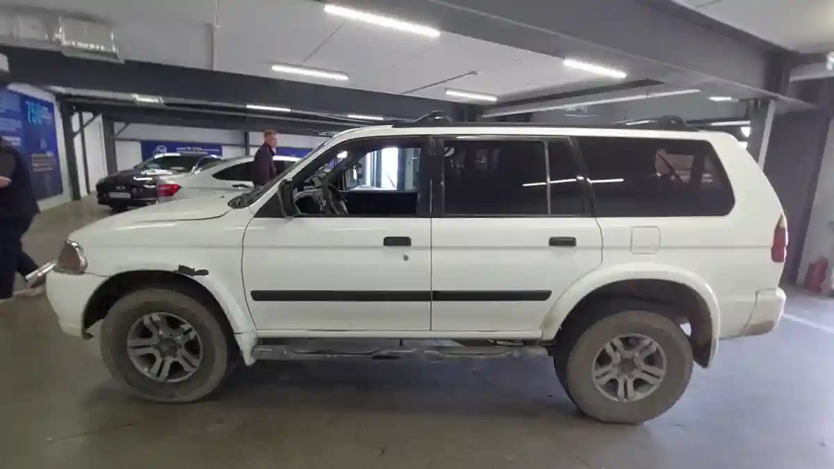 Mitsubishi Montero Sport 2000 года за 4 200 000 тг. в Астана