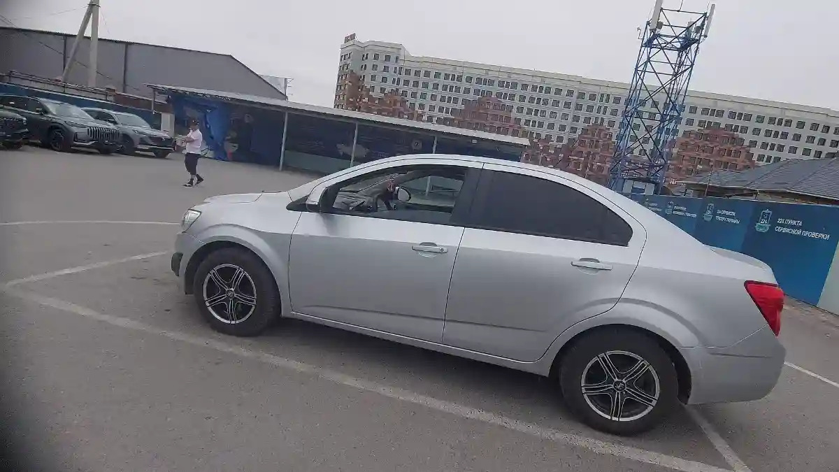 Chevrolet Aveo 2014 года за 3 300 000 тг. в Шымкент