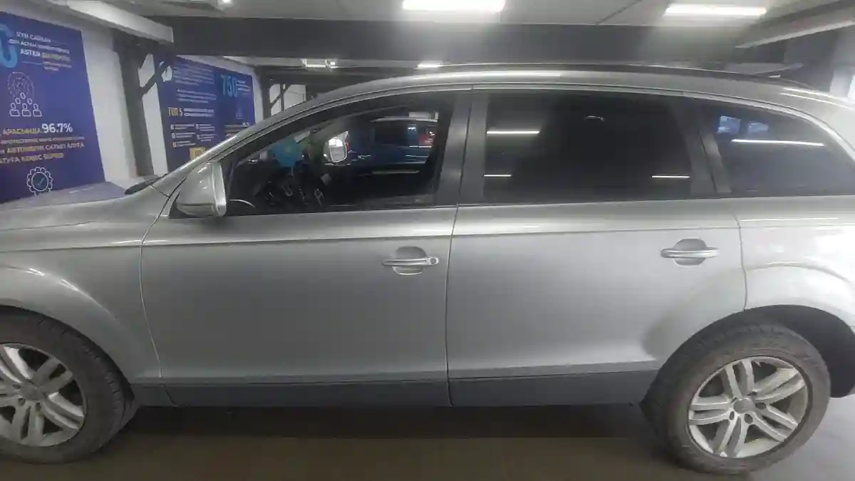 Audi Q7 2007 года за 6 500 000 тг. в Астана