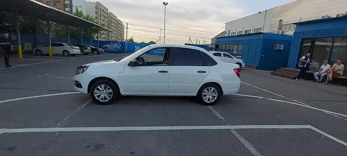 LADA (ВАЗ) Granta 2019 года за 3 900 000 тг. в Алматы