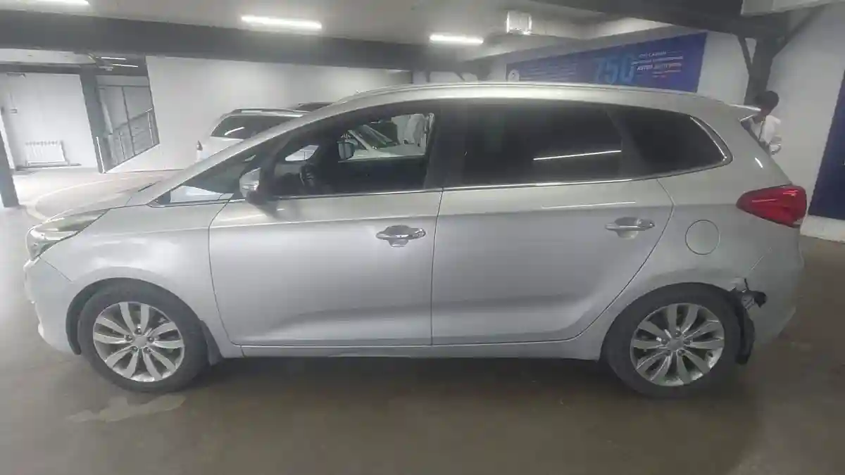Kia Carens 2014 года за 7 000 000 тг. в Астана