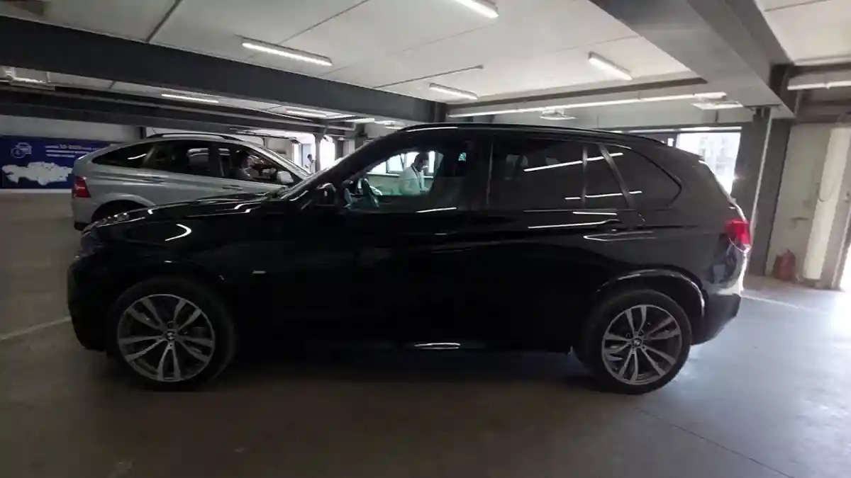 BMW X5 2016 года за 19 000 000 тг. в Астана