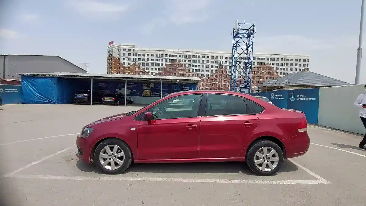 Volkswagen Polo 2015 года за 4 000 000 тг. в Шымкент