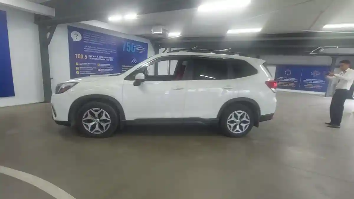 Subaru Forester 2019 года за 10 500 000 тг. в Астана