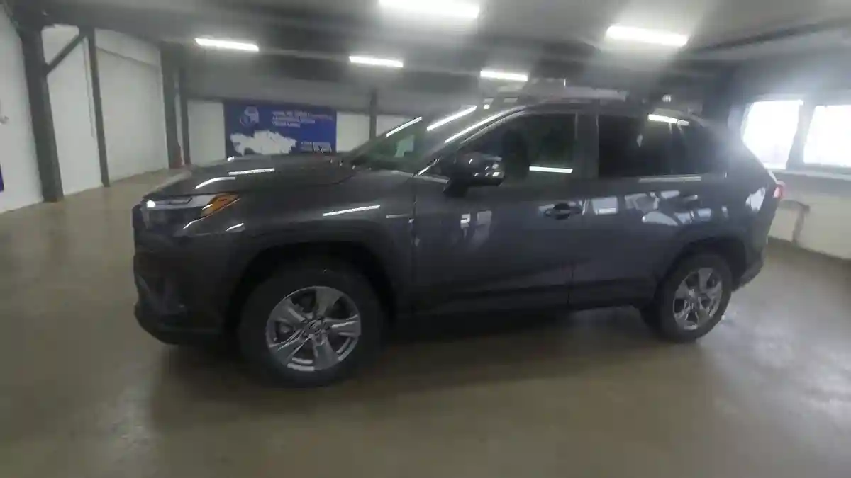 Toyota RAV4 2022 года за 17 500 000 тг. в Астана