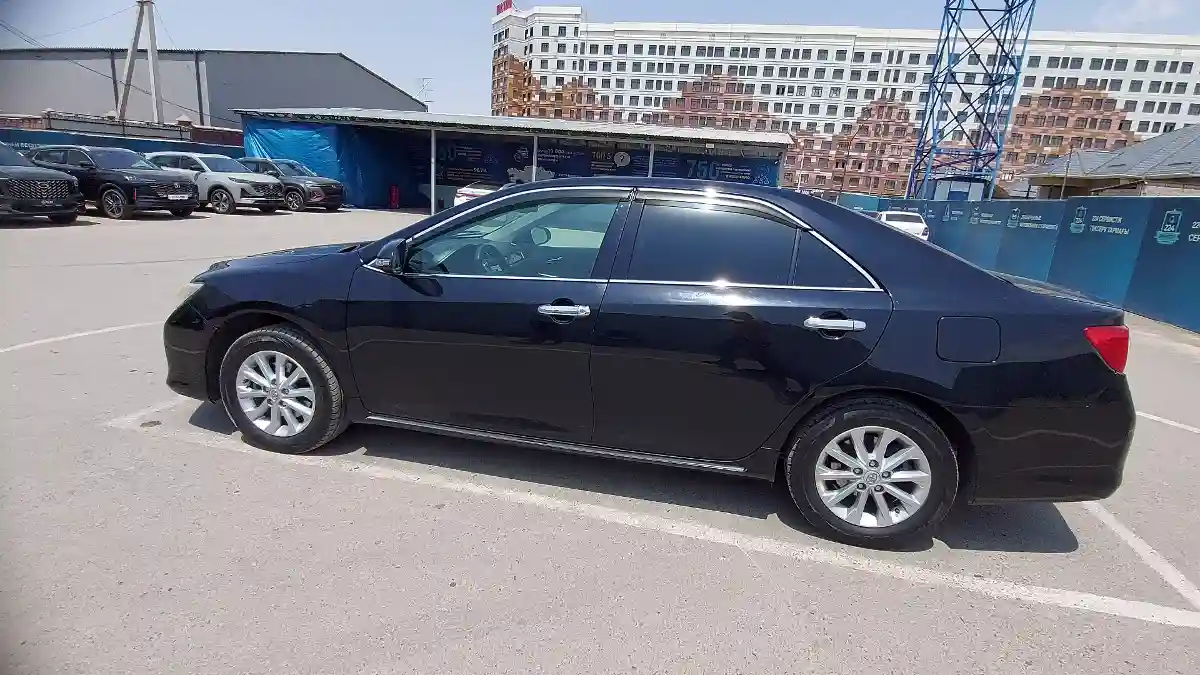 Toyota Camry 2014 года за 9 500 000 тг. в Шымкент
