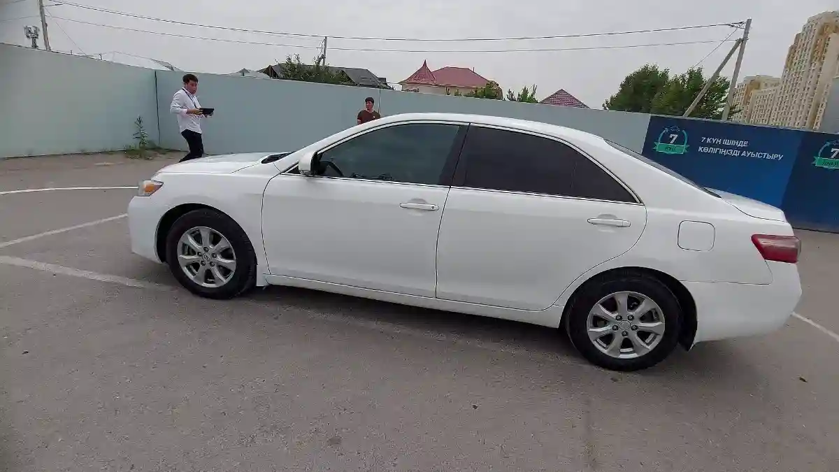 Toyota Camry 2009 года за 7 300 000 тг. в Шымкент