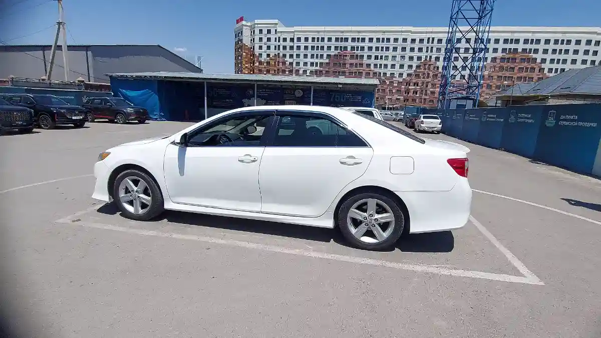 Toyota Camry 2012 года за 9 500 000 тг. в Шымкент