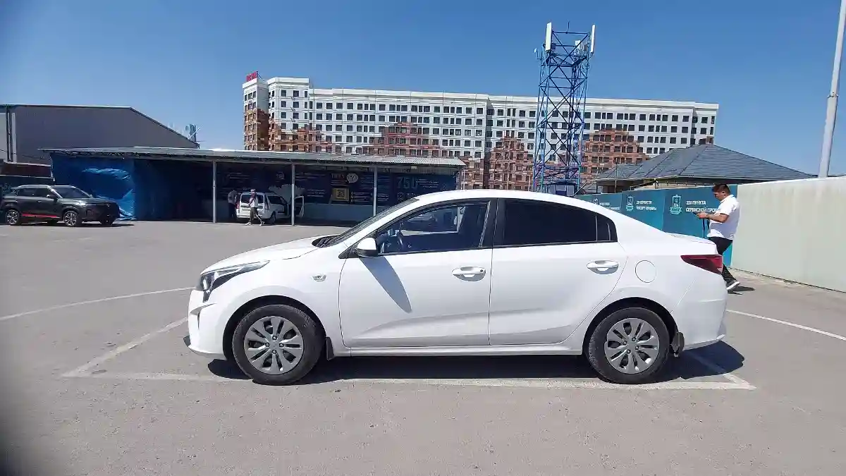 Kia Rio 2022 года за 8 000 000 тг. в Шымкент