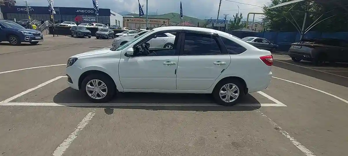 LADA (ВАЗ) Granta 2023 года за 4 000 000 тг. в Алматы