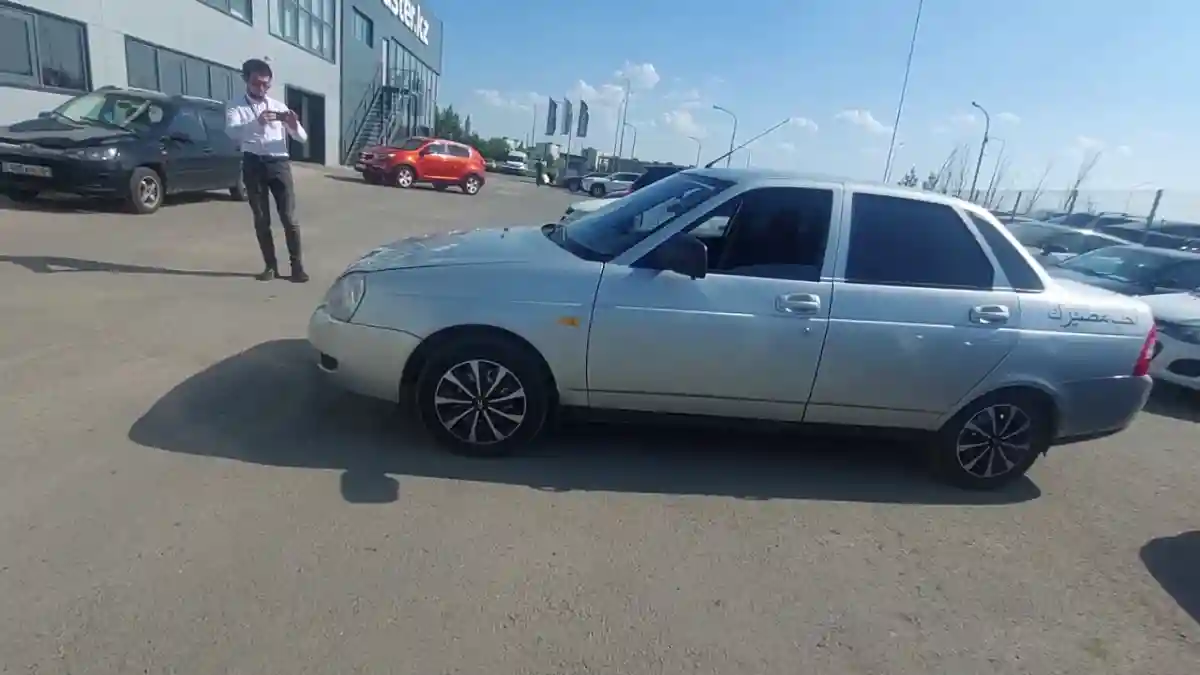 LADA (ВАЗ) Priora 2014 года за 2 600 000 тг. в Астана