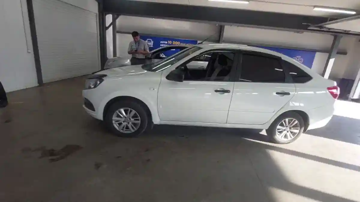 LADA (ВАЗ) Granta 2021 года за 4 500 000 тг. в Астана