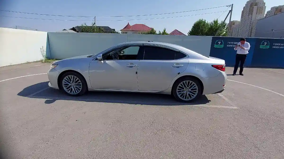 Lexus ES 2014 года за 15 000 000 тг. в Шымкент