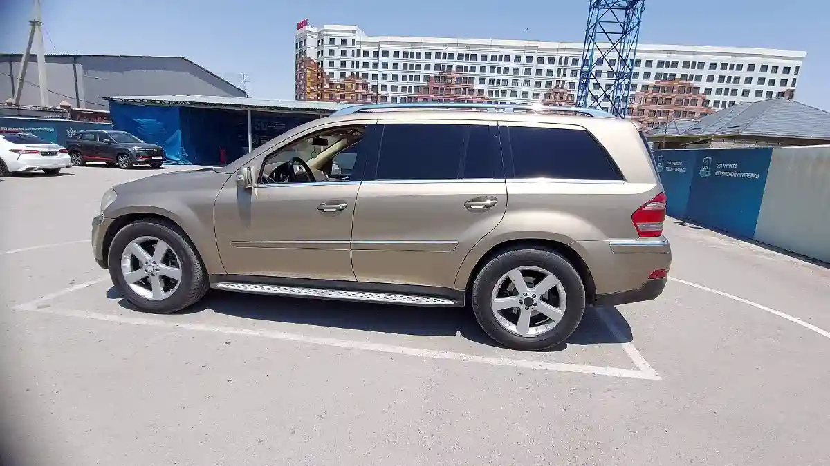 Mercedes-Benz GL-Класс 2008 года за 8 000 000 тг. в Шымкент