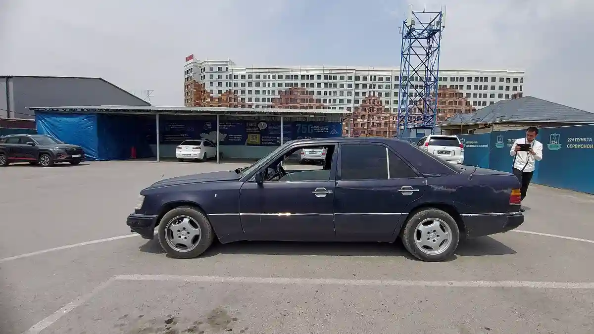 Mercedes-Benz W124 1992 года за 900 000 тг. в Шымкент
